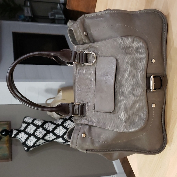 Longchamp Handbags - Longchamp leather Balzane Tote